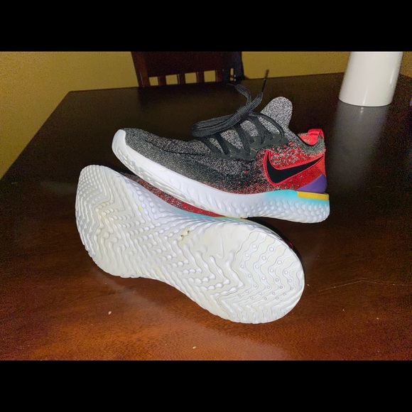 Nike Epic React Flyknit 2 - Picture 5 of 8